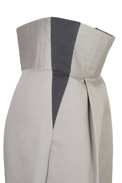 LIGHT GREY TROUSERS