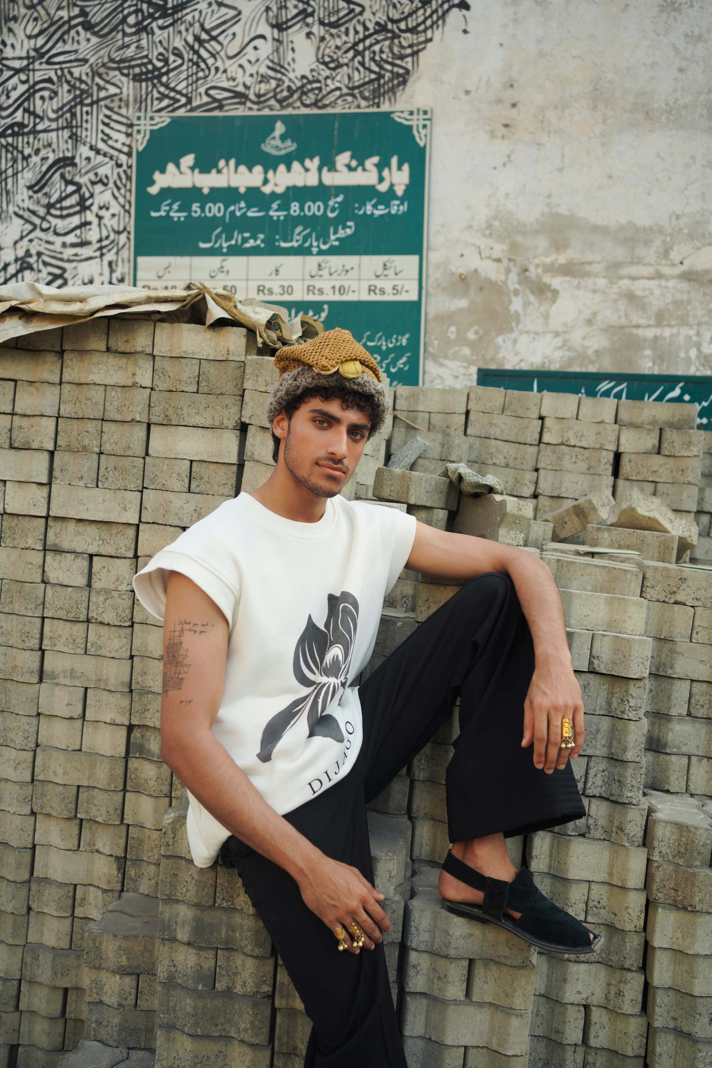 PEONY TEE